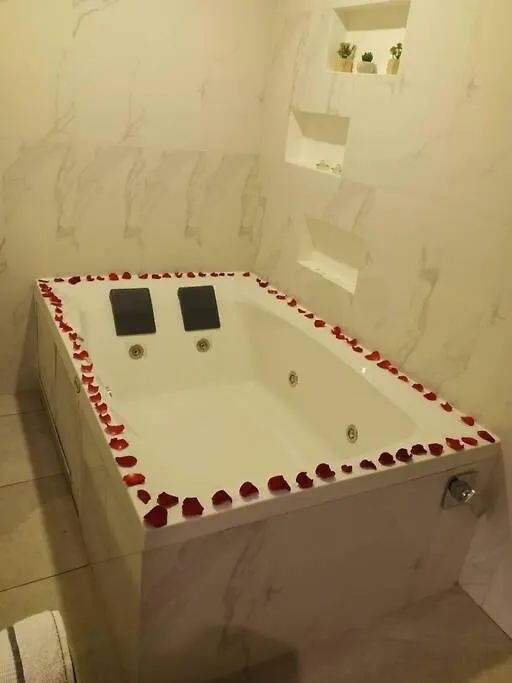 Departamento 1 Habitacion Jacuzzi El Condado Apartment Quito