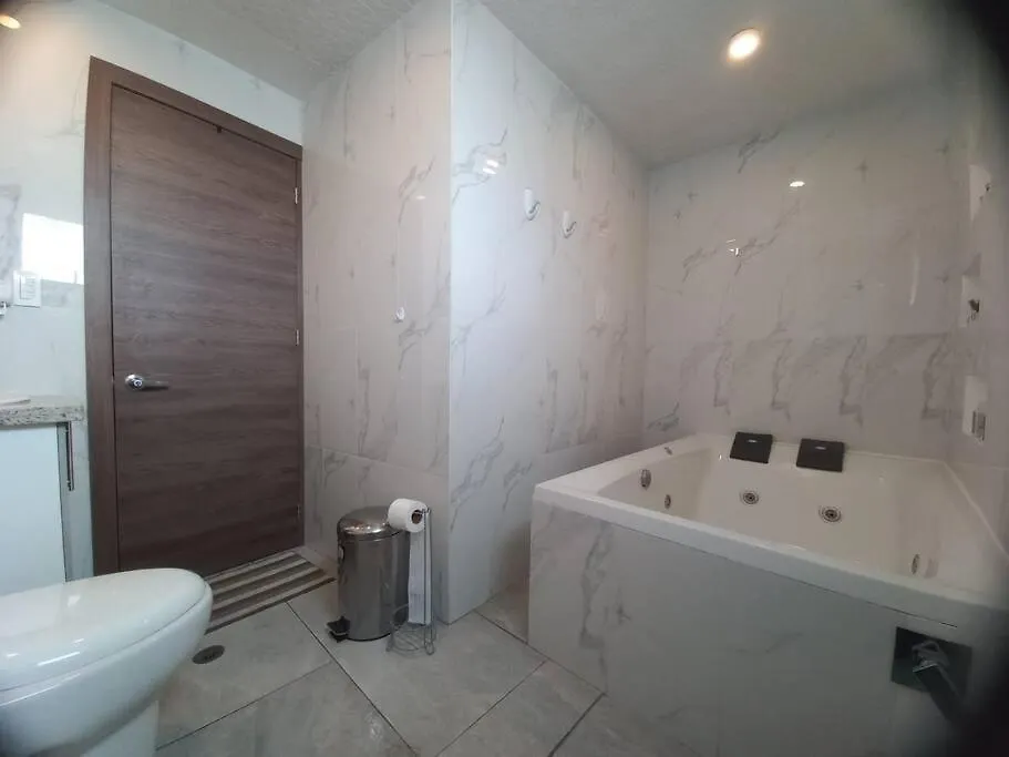 Departamento 1 Habitacion Jacuzzi El Condado Apartment Quito